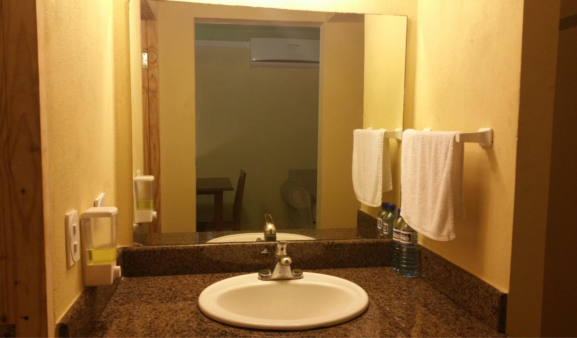 Hotel Estrella Матаморос Екстериор снимка