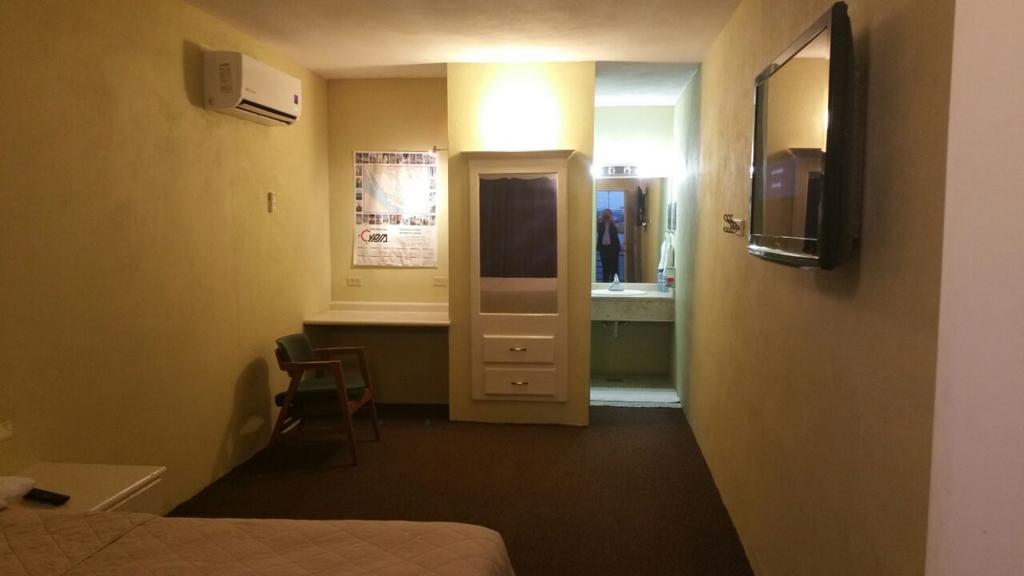 Hotel Estrella Матаморос Екстериор снимка