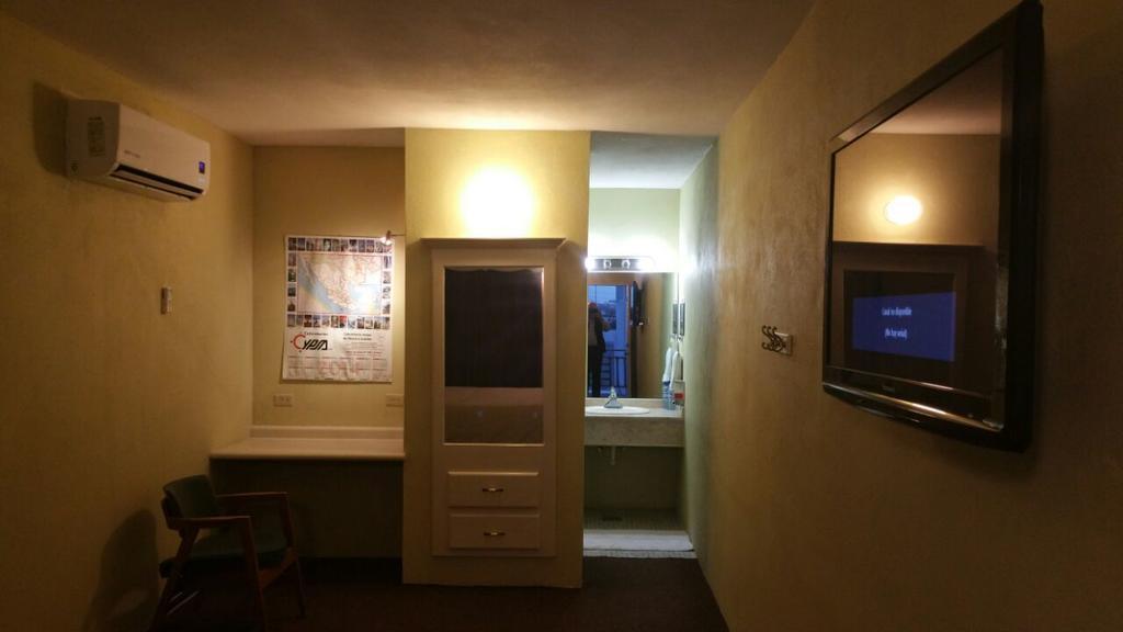 Hotel Estrella Матаморос Екстериор снимка
